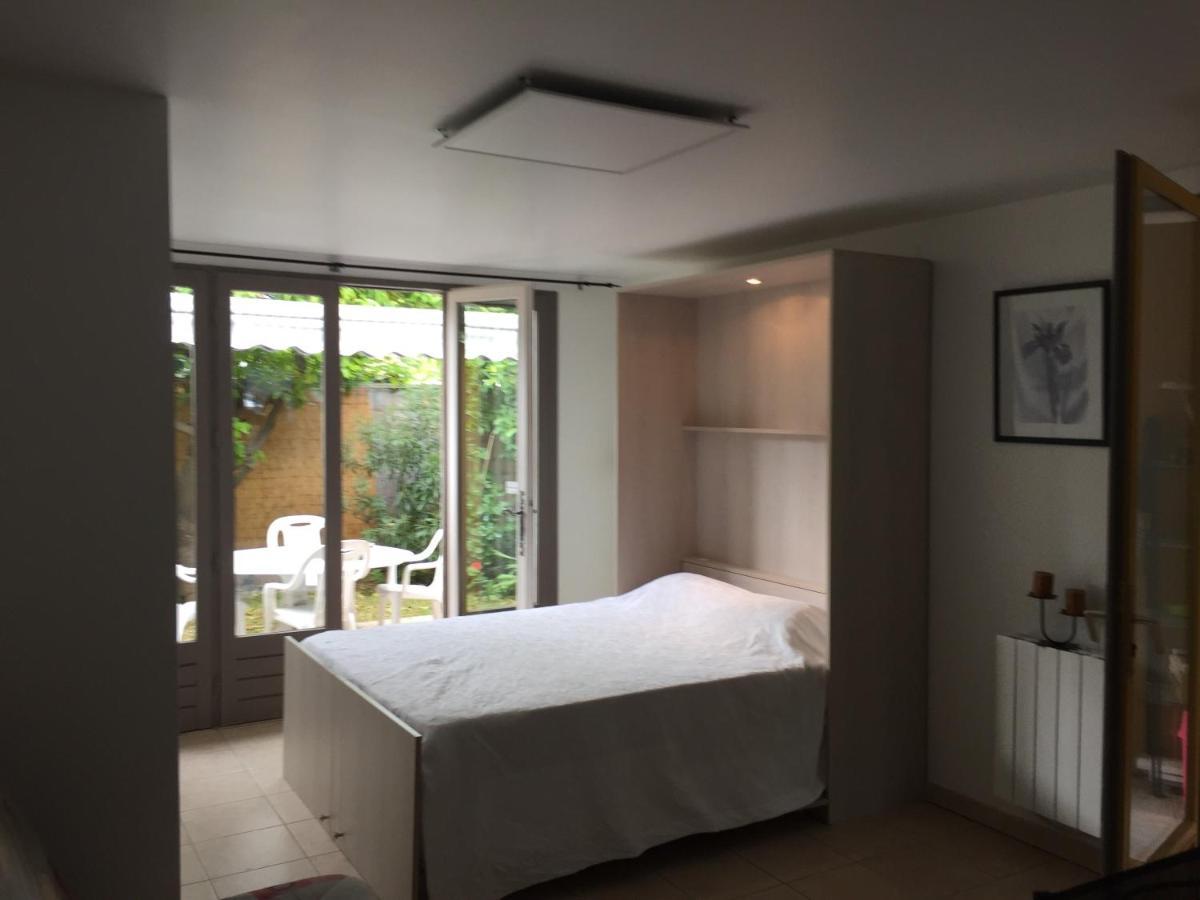 Studio Pied Dans L Eau La Londe-les-Maures Εξωτερικό φωτογραφία